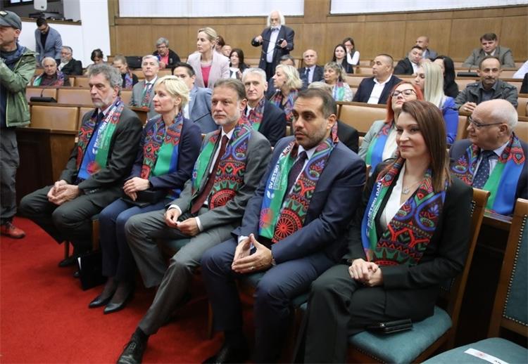 Slika slike/FaceApp_1667567230124.jpg